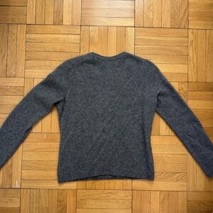 100% 2-ply cashmere sweater
